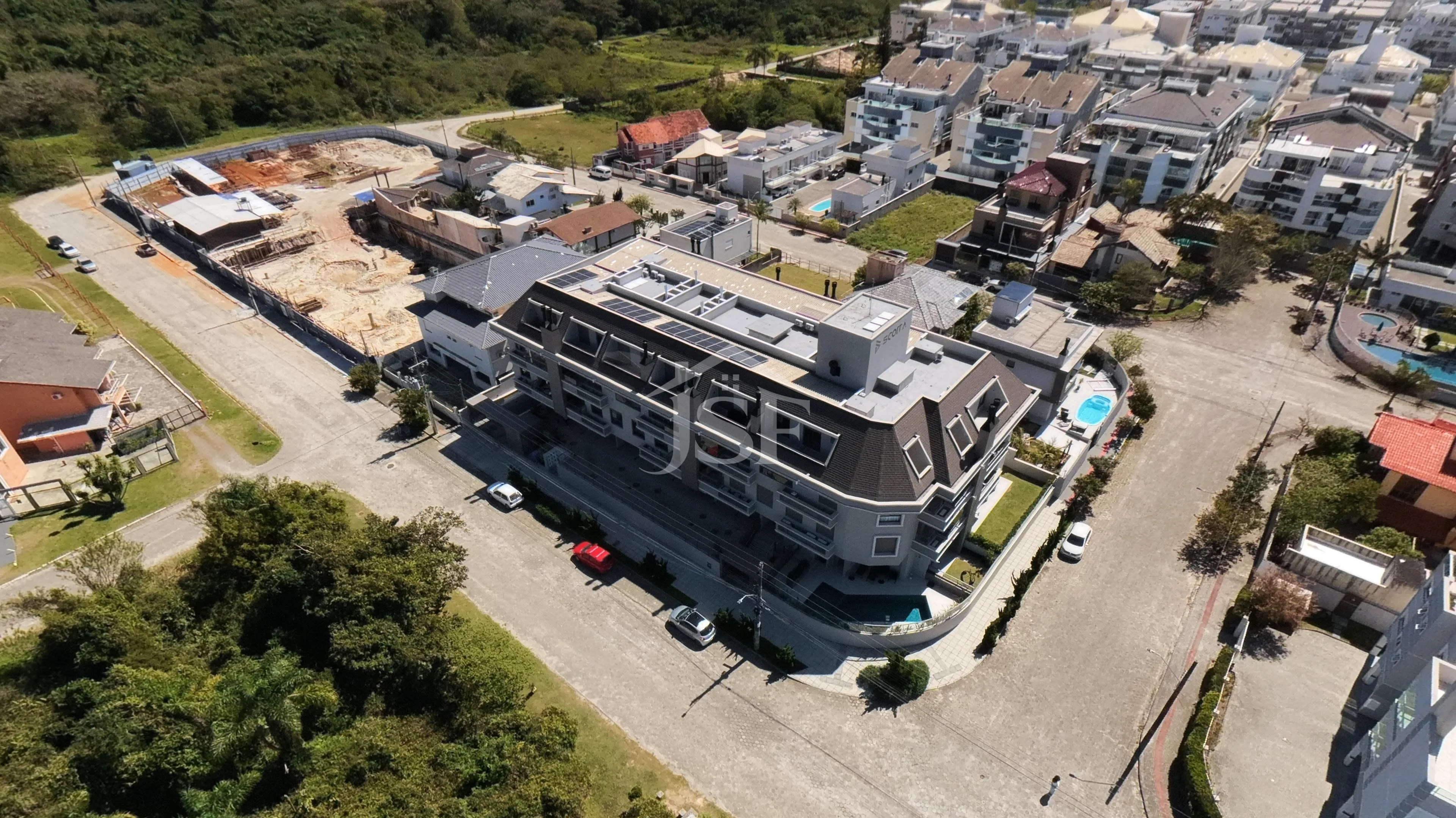 Apartamento Greenview com 3 Dormitórios, 1 Suíte, 2 Vagas e 2 Hobby Boxes nos Ingleses Norte